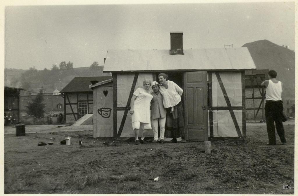 feuerwehrfest 100 jahre auf dem gelände des weißen hirsch 1966